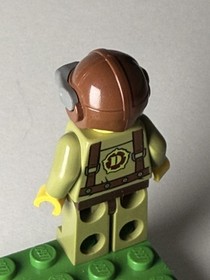 Lego Hero 5887 5888 5886 Helicopter Pilot Dino Minifigure