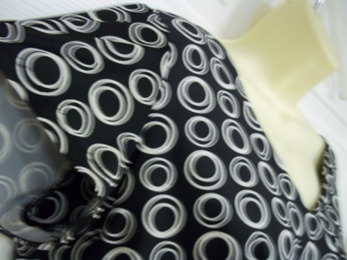 Katherine Way Dress 2XL Black White Circles NEW WITH TAGS - Picture 3 of 6