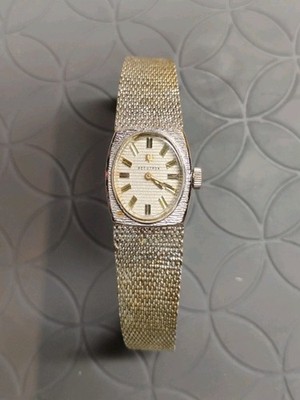 Vintage Genuine Bulova Accutron Arrow Watch 10k Gold Filled Watch & Band N7