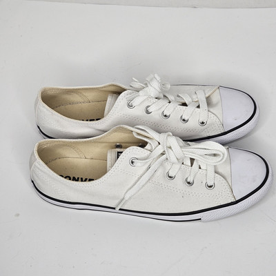 Converse Chuck Taylor All Star Women's Sneakers Size 8 Ivory Colir New