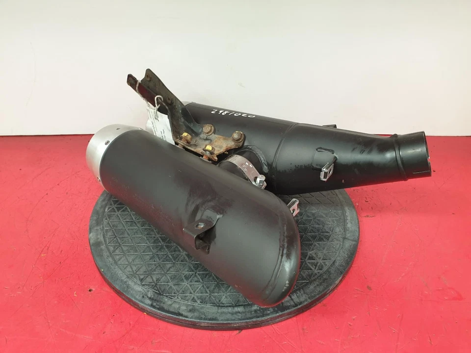 Tubo de escape Ducati Hypermotard 796 2010  Foto 2 de 4