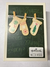 Hallmark Box Of 16 Mittens And Clothespins Christmas Cards W/ Envelopes Vintage