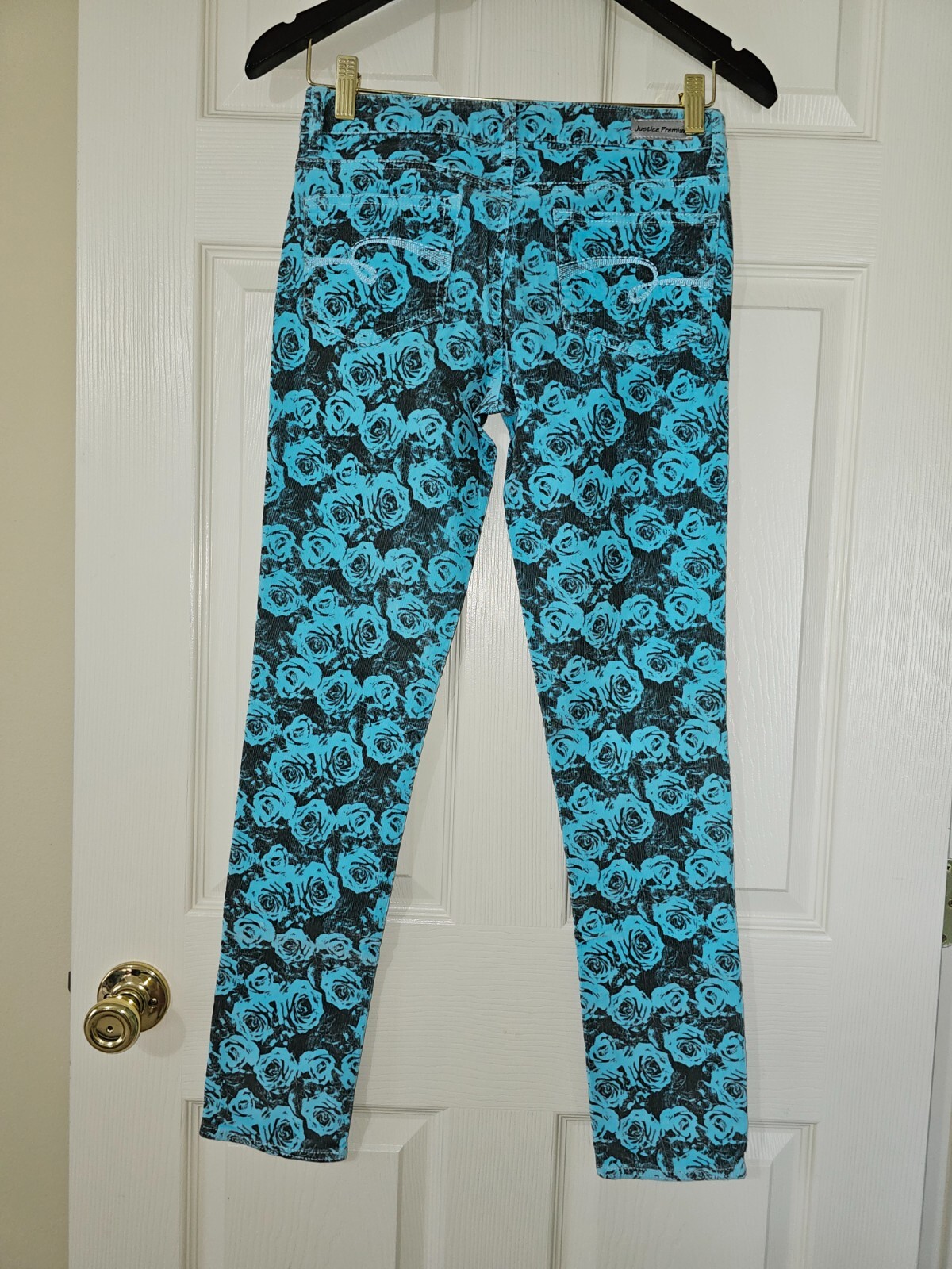 Picture 5 of 16