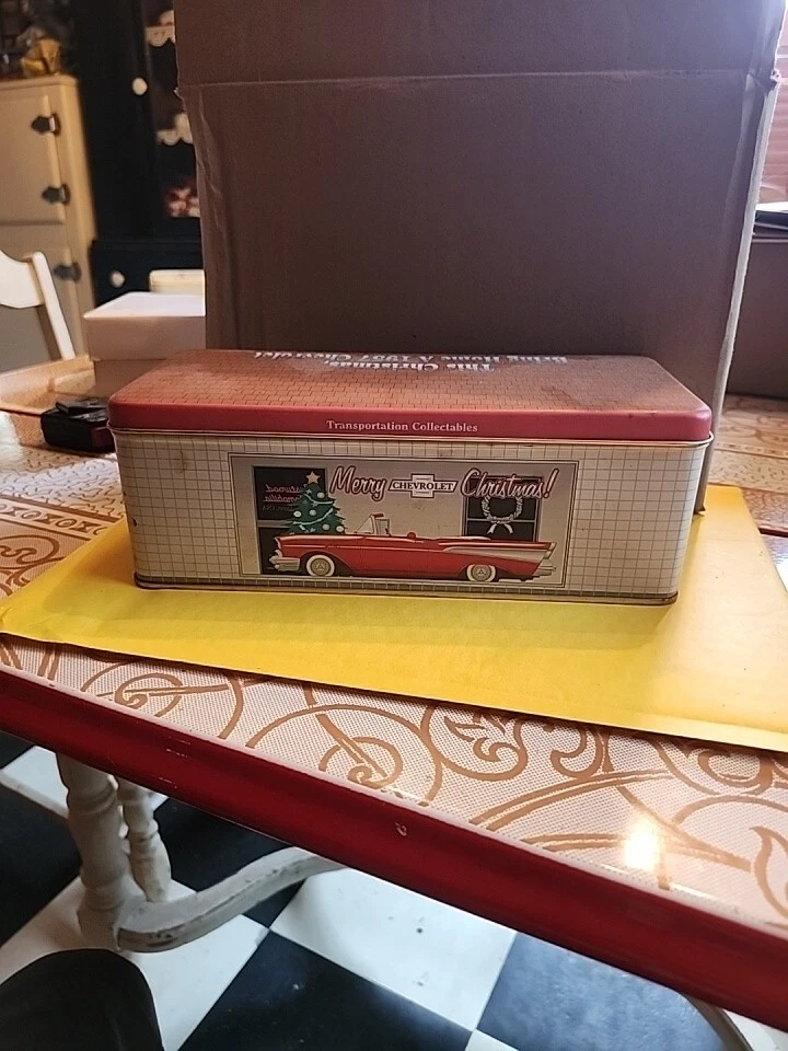 Liberty Classics EASTWOOD Automobile Club '57 Chevy Roadster Collectible tin - Image 2 of 4