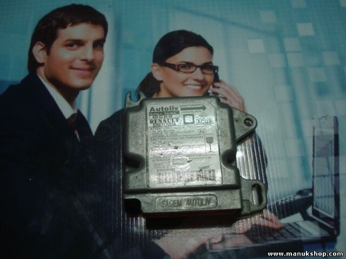 Airbagsensor Airbagsteuergerät Renault (AK) 8200117651A SAGEM 600639400