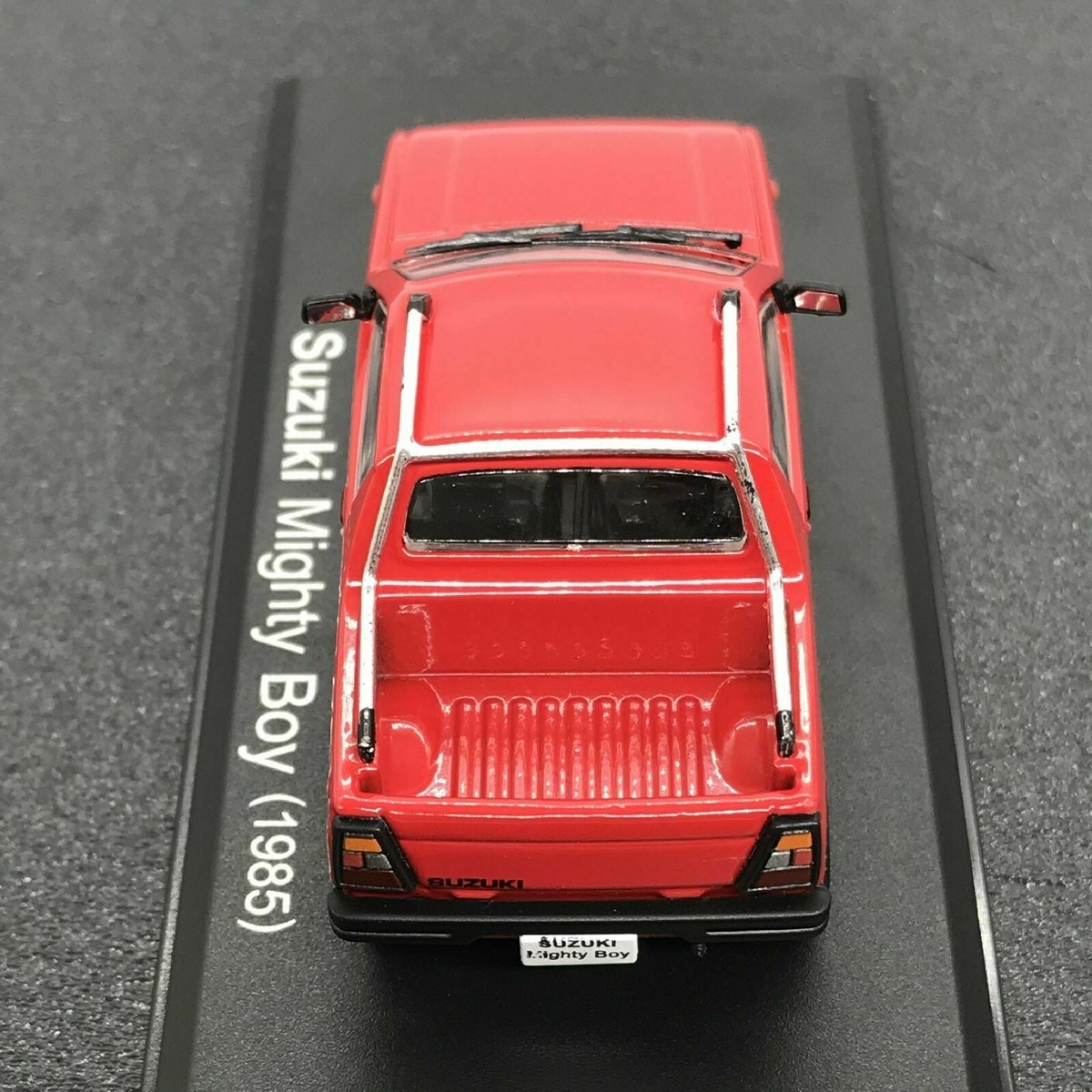 Mini Car Suzuki Mighty Boy 1985 Red 1/43 Scale Box Display