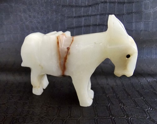 Hand Carved Stone Alabaster Donkey Burro Mule Figurine Paperweight Animal - Picture 2 of 6