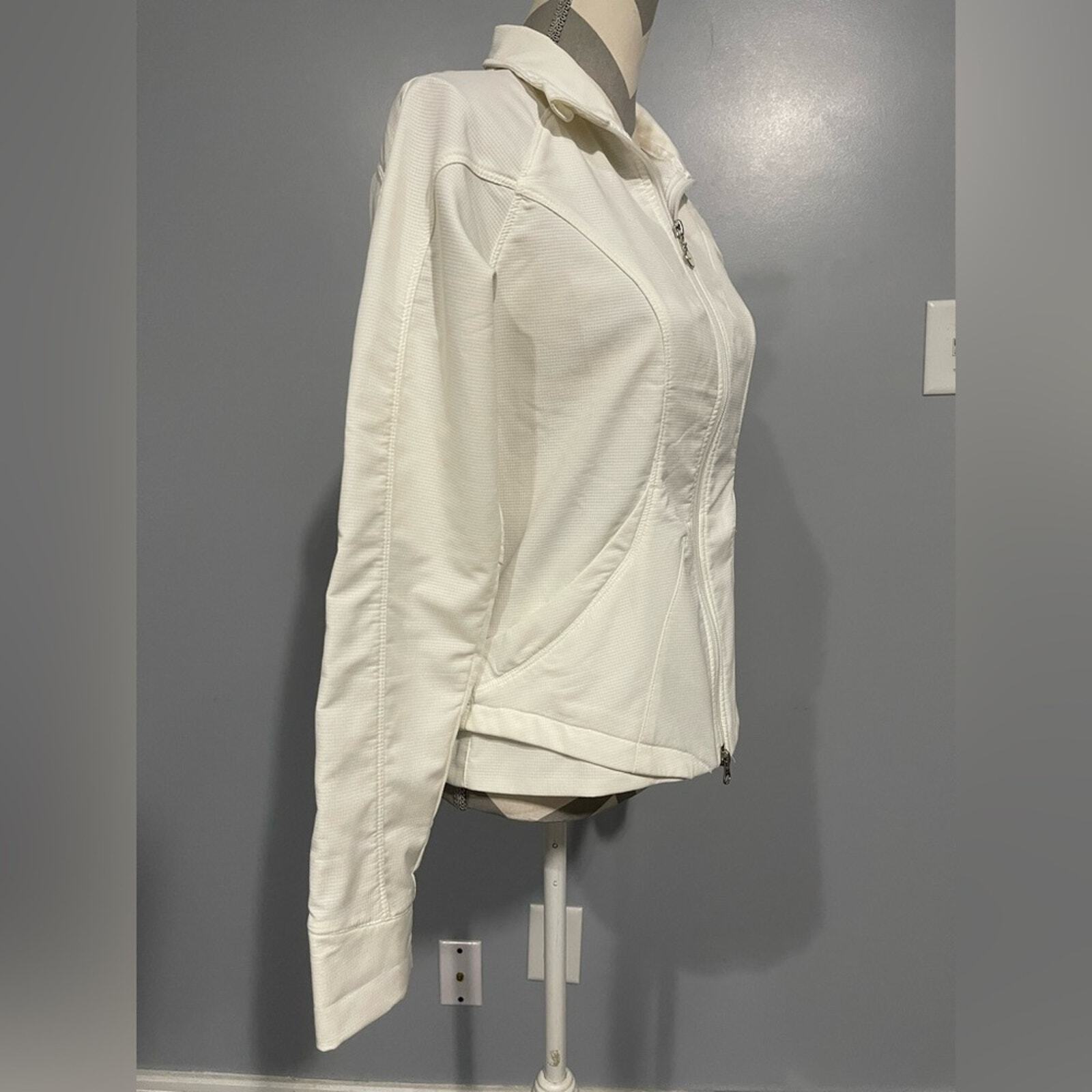 Nike light jacket - image 8