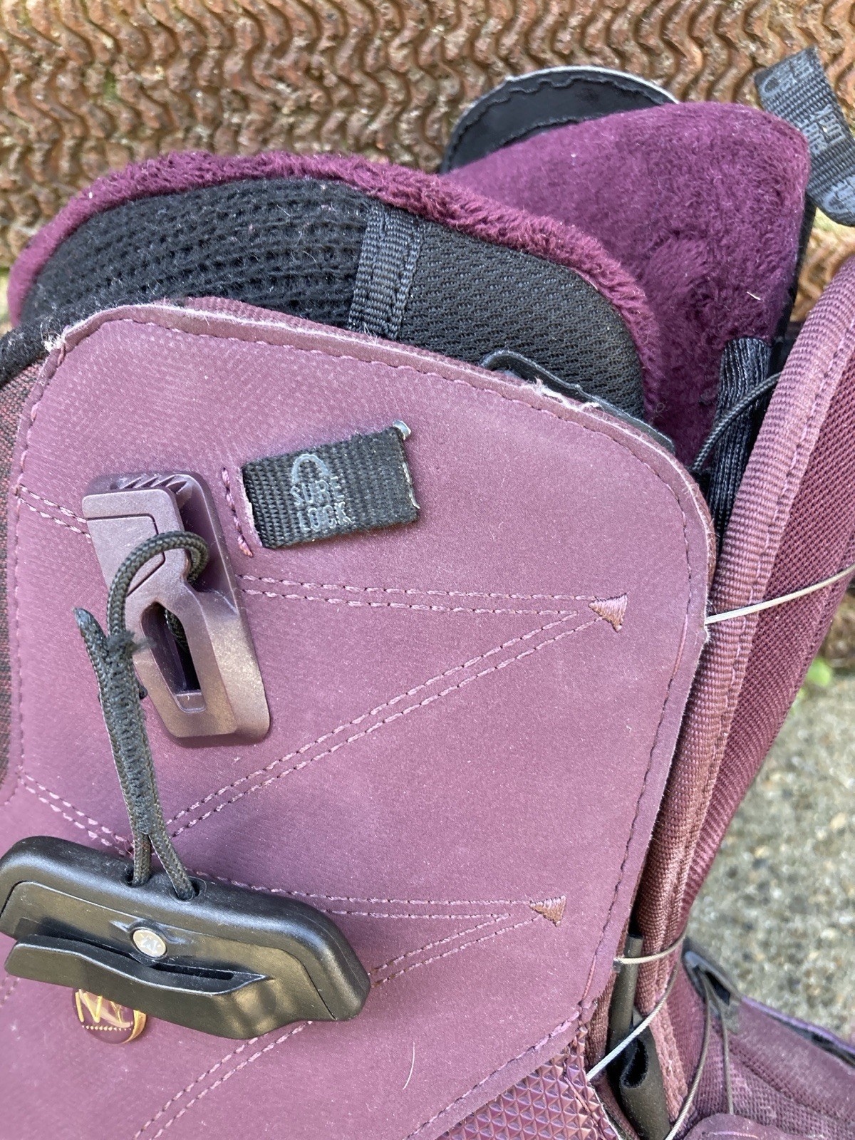 Salomon Ivy Stivali da snowboard da donna Boa taglia UK 8 EUR 42 10 USA 27CM