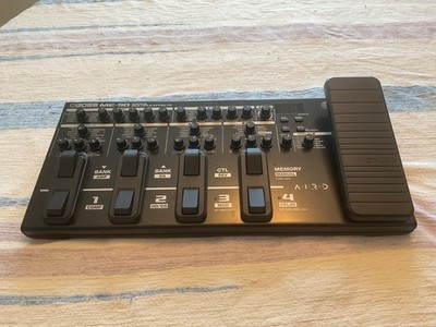 Boss ME-90 AIRD Guitar Multi Effects ME90 Pedal Board excellent condition