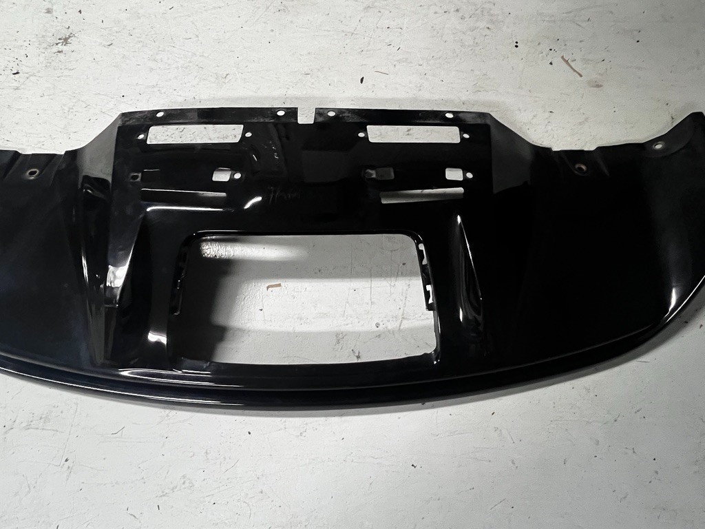 Audi  R8 rear lower diffuser / First Generation