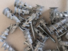 25 Plasterboard Screw + Wall Plugs Self Drilling DryWall Fixings Anchors