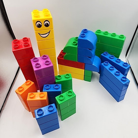 LEGO Quatro 5357 Bucket Building Bricks Set Incomplete 59 of 75 pcs