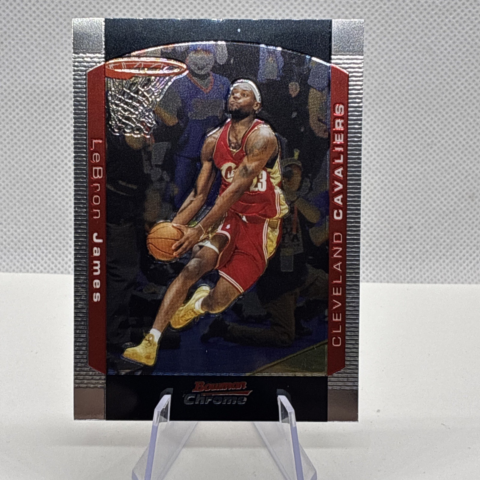 2004-05 bowman chrome Lebron James #23 VERY CLEAN COPY !!