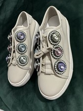 Zapatillas para mujer Kurt Geiger London Laney Octavia talla:7 $220