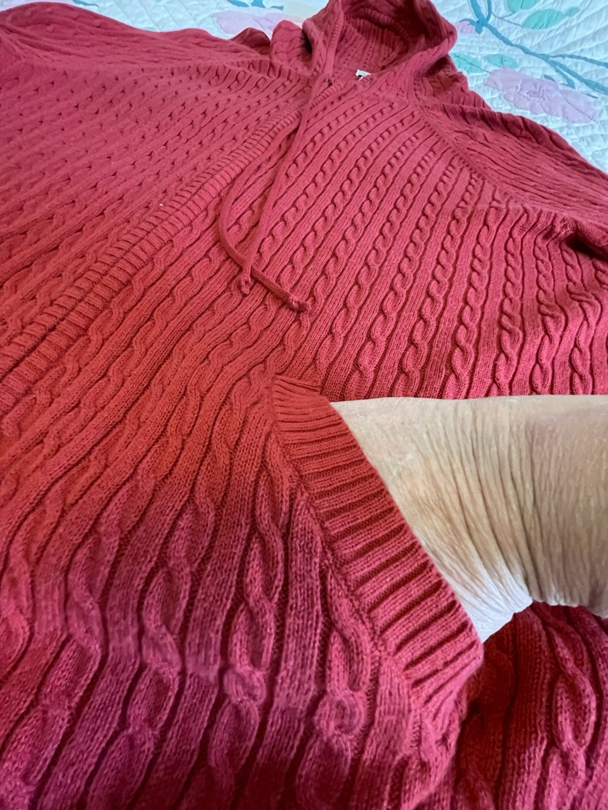 Classic Elements Red Classic Cable Knit  Zippered… - image 8