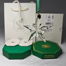 Swarovski Crystal 2025 ANNUAL EDITION LARGE CHRISTMAS ORNAMENT 5691172 AUTHENTIC