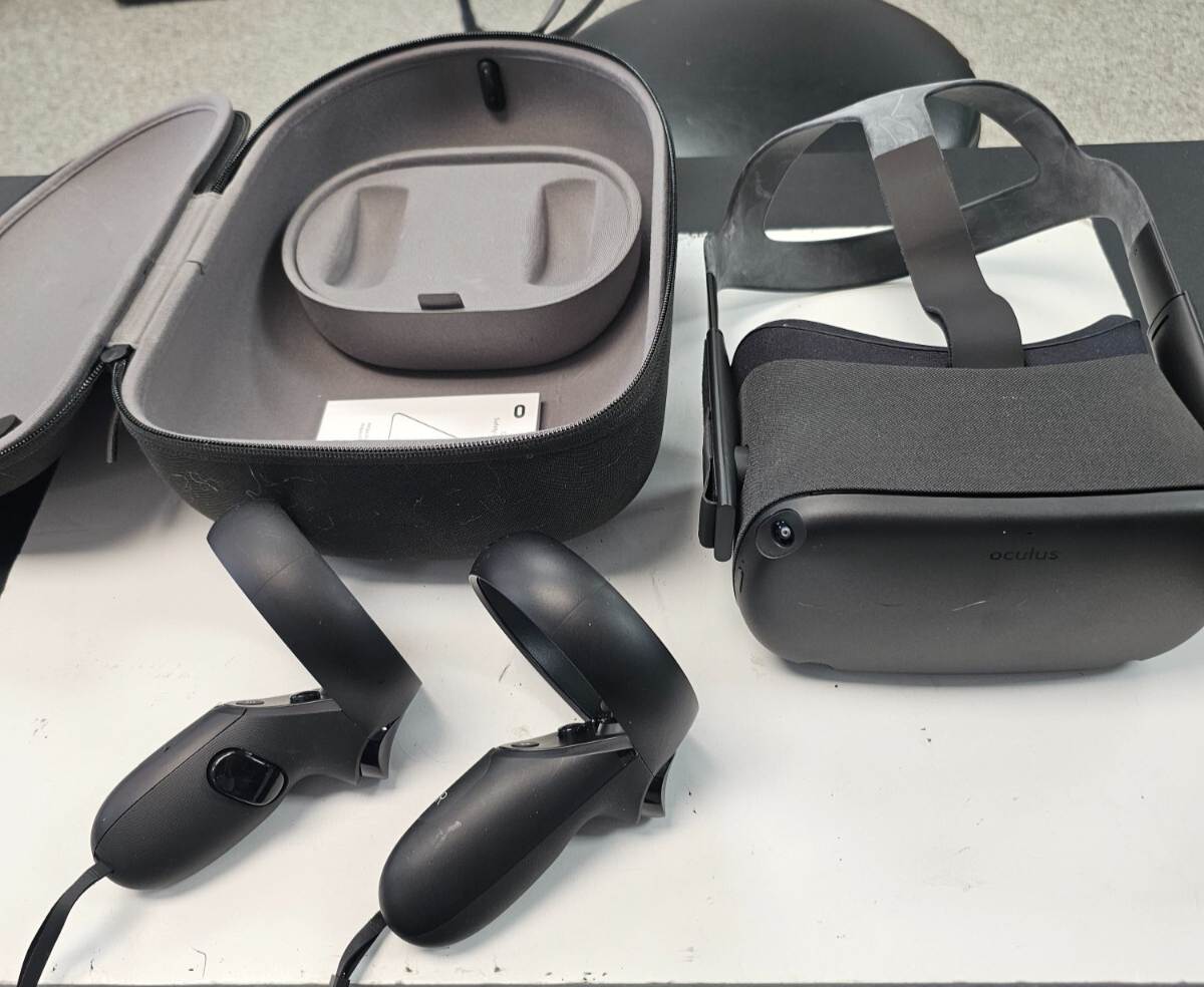 Oculus Quest MH-B 64GB All-in-One Virtual Reality Gaming Headset w