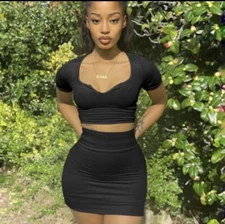 Women Skirt Two Piece Set Short Sleeve Solid Colour Low Cut Crop+High Waist.