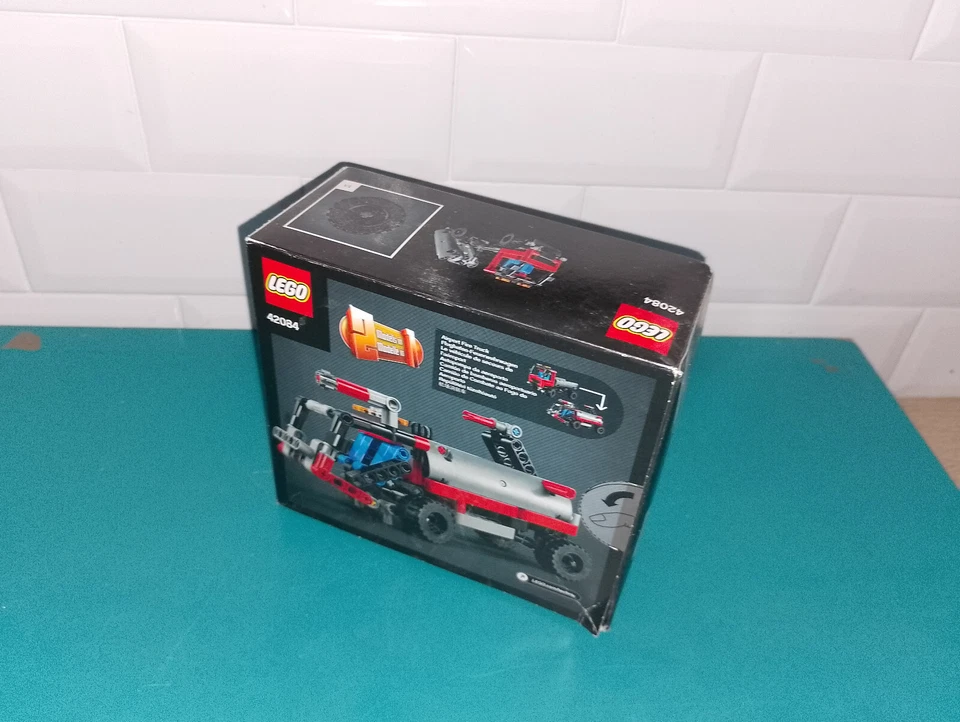 2411242 Lego neuf scellé technic 42084 le camion à crochet - Photo 2/3