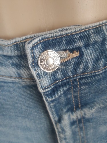 Schlichte Damen Jeanshose in mittlerem blau mit Knopf u. Reißv. in Gr. 42 XL - Bild 2 von 8