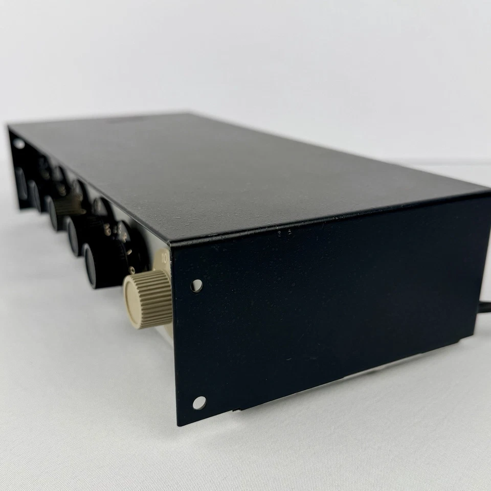 Mezclador de micrófono Shure M68 probado funciona con cable de alimentación conectado Foto 3 de 4