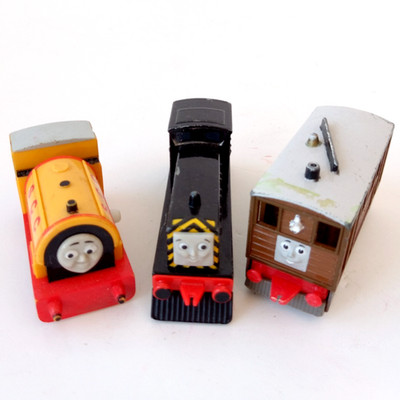 Lot ERTL Mavis & 7 Wagon Diecast Train Thomas Tank Engine Vintage + BRITT Ben