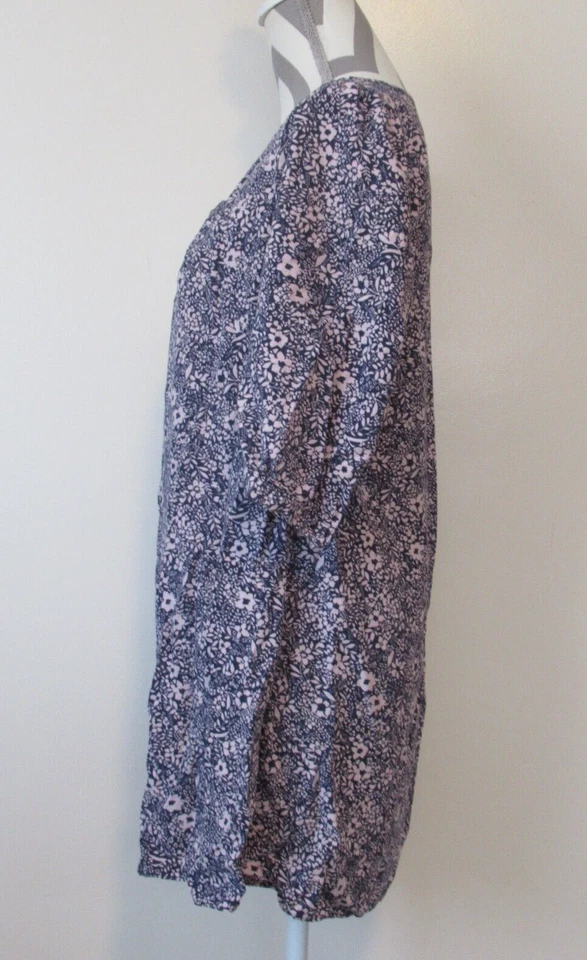 Blusa/top túnica Gap 3776 feminina azul roxa floral algodão manga 3/4 tamanho P - Imagem 3 de 4