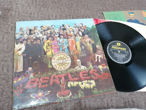 The Beatles- Sgt. Pepper's Lonely Hearts Club Band-1967-MONO-EX/EX+