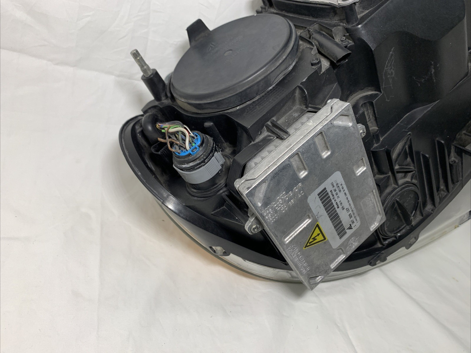 09-13 Maserati Quattroporte M139 Left Driver Headlight Lamp HID Xenon Chrome OEM