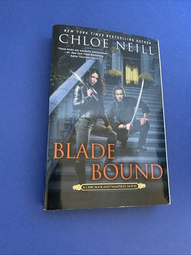 Lot of 13 ~ Trade PB Books ~ Chloe Neill ~ CHICAGOLAND VAMPIRES ~ 11 Are Signed! - Picture 6 of 19