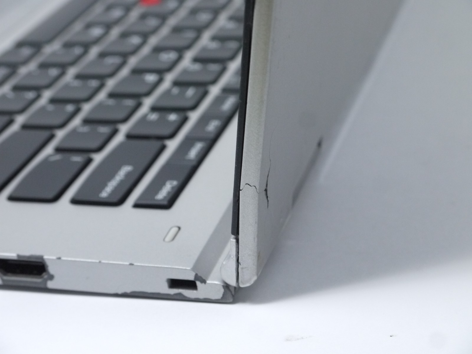 Lenovo ThinkPad X1 Yoga, 14-Inch Laptop, with Intel Core i7 7th Gen., Windows 11 Home