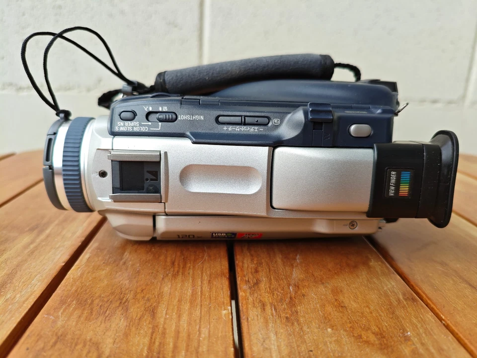 Sony DCR-TRV18 Mini DV Camcorder Nightshot DCR TRV Tested Duties Included - Image 4 of 4