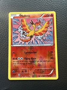 Pokémon Moltres TCG Reverse Holo Card 9/124 Fates Collide