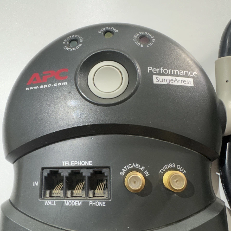 APC Performance Surge Arrest Protector 11 Outlets Phone Coax TV Cable 10 Ft Cord - Image 4 of 4