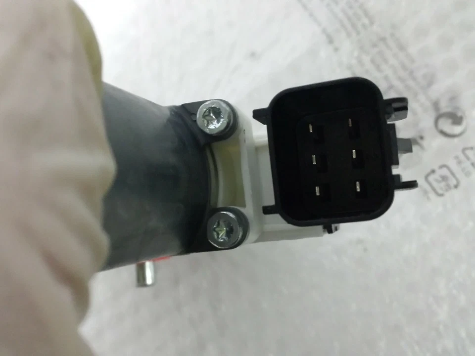 A65063-112 MOTORINO ALZAVETRO POSTERIORE DESTRO FORD FOCUS III 2011>2018 - Imagen 4 de 4