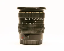 Tamron EF 17-40mm f/4L Ultra Wide Angle Zoom Lens Canon - Black (8806A002)