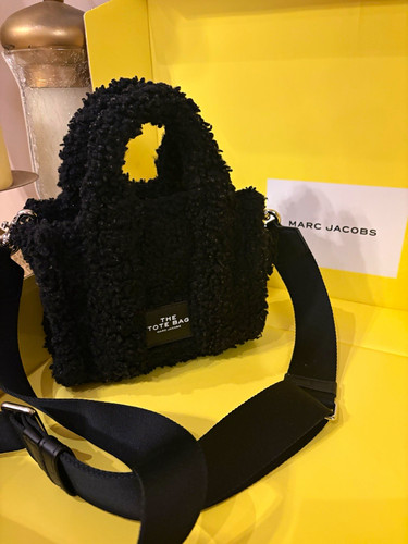 Marc Jacobs Tote Bag Mini Black Logo Zip Handle w/ Detachable Crossbody Strap