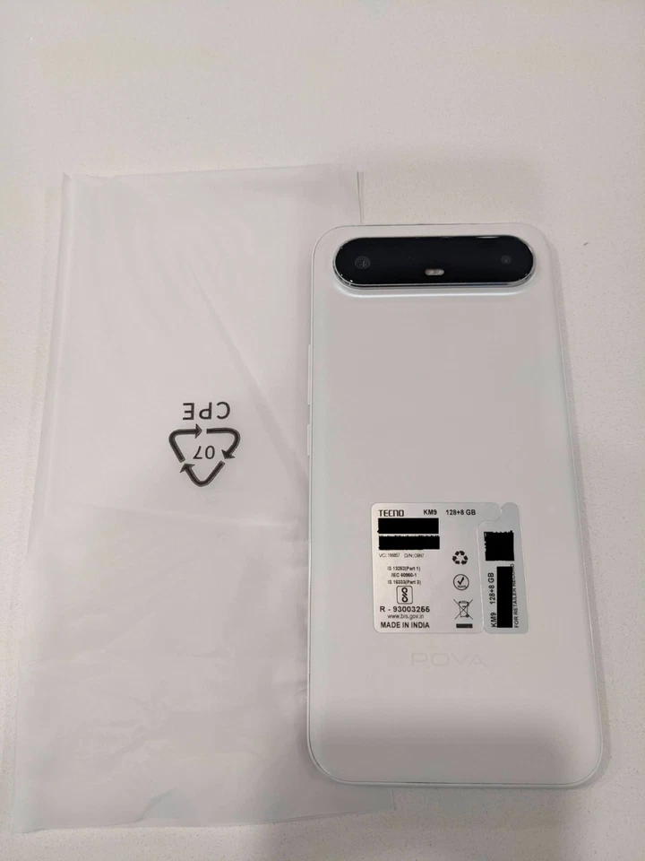 Tecno Pova Slim 5G Smartphone 8GB RAM 128GB Slim White Global Version Unlocked - Image 4 of 4
