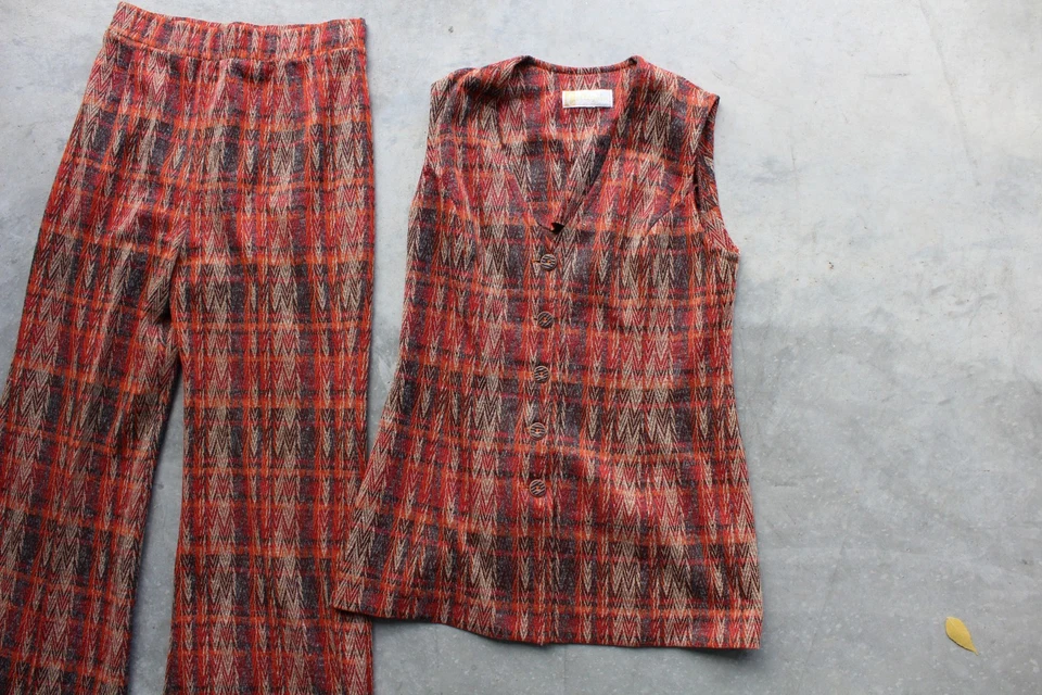 Conjunto de chaleco a cuadros naranja años 60 70 y pantalón con fondo de campana Collegian of California de colección Foto 4 de 4