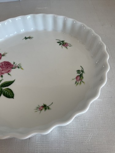 Christineholm Fluted Porcelain Quiche Tart Dish Pan White Pink Roses Baking Vtg - Picture 6 of 9