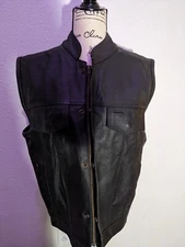 SOA Men's Motorcycle Club Leather Vest Concealed Carry Arms Solid Back 