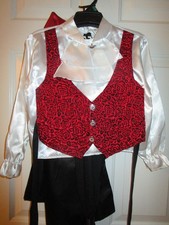 HALLOWEEN BOYS DRACULA VAMPIRE COSTUME SIZE 6-8 TOP PANTS CAPE