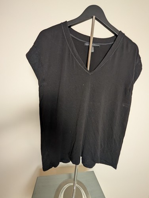 #ad #ad Black House White Market Women’s Small Ruffle Sleeve T shirt. $10.00