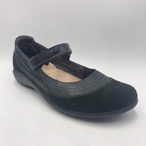 dark green mary jane shoes