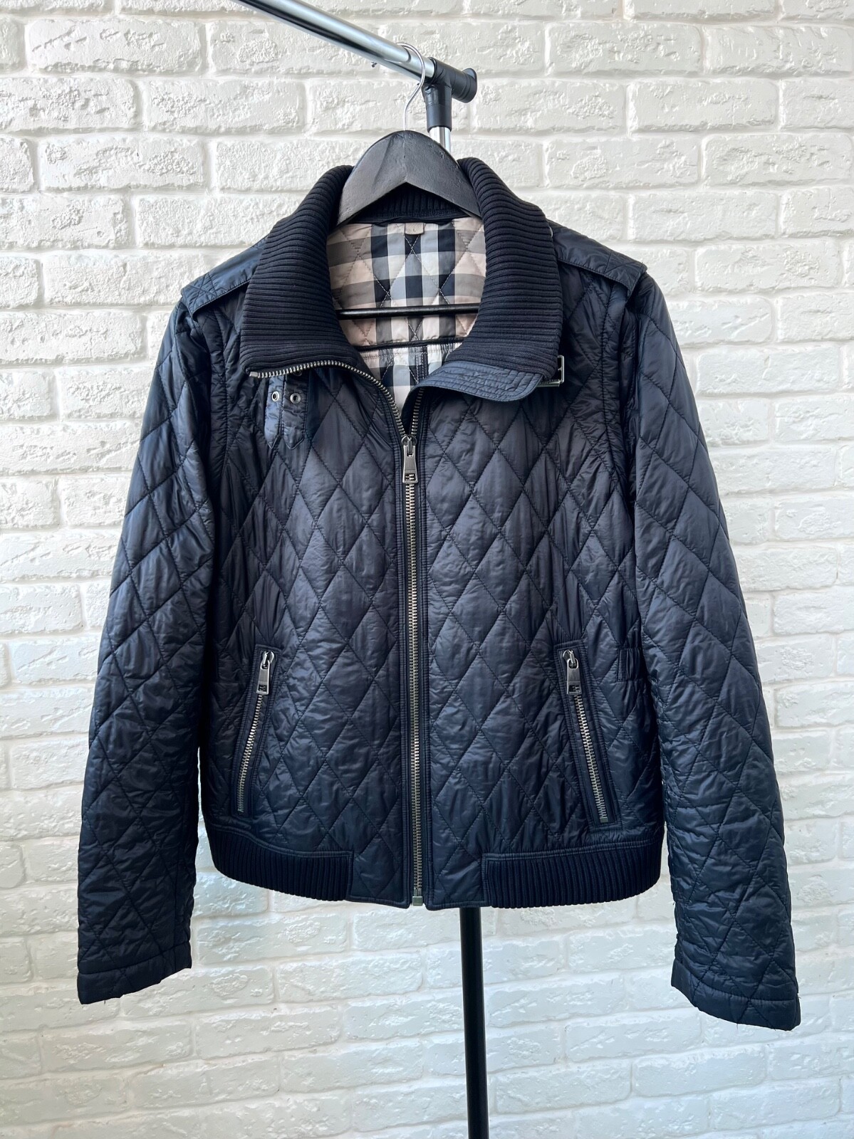 Burberry Brit Black Quilted Zip Transformer / Vest Jacket Women's Size L