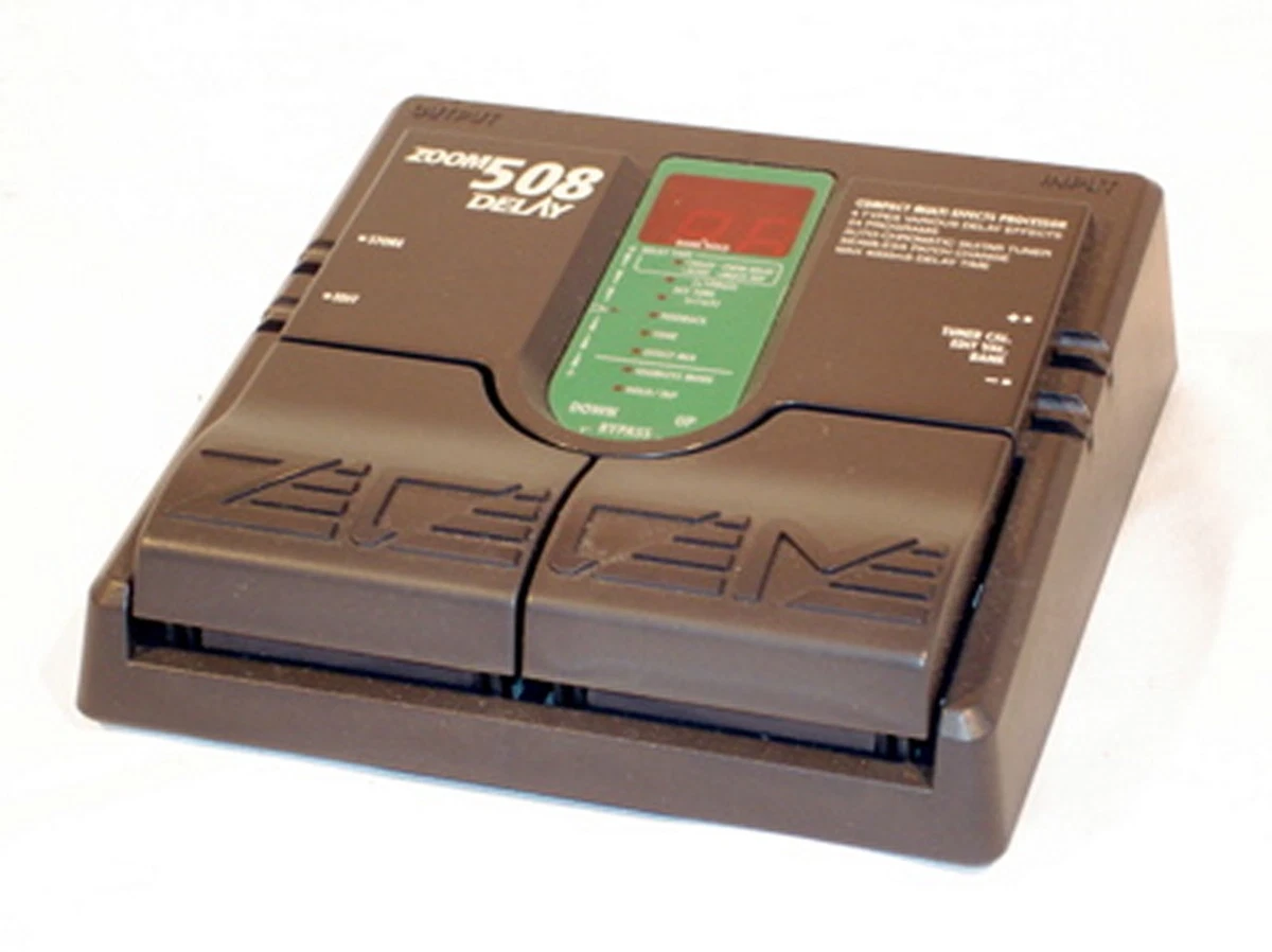 ZOOM 508 DELAY EFFECTS PEDAL WITH