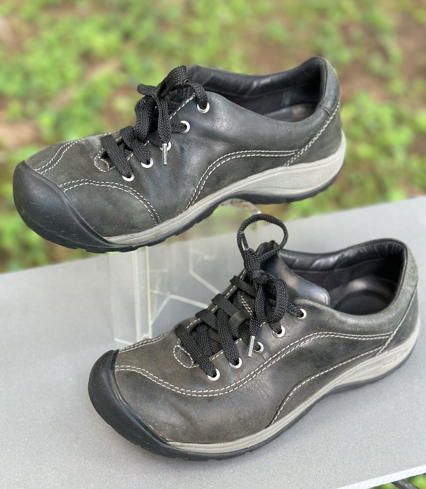 Scarpe casual casual KEEN grigie in pelle nera taglia US 8 EU 38 5