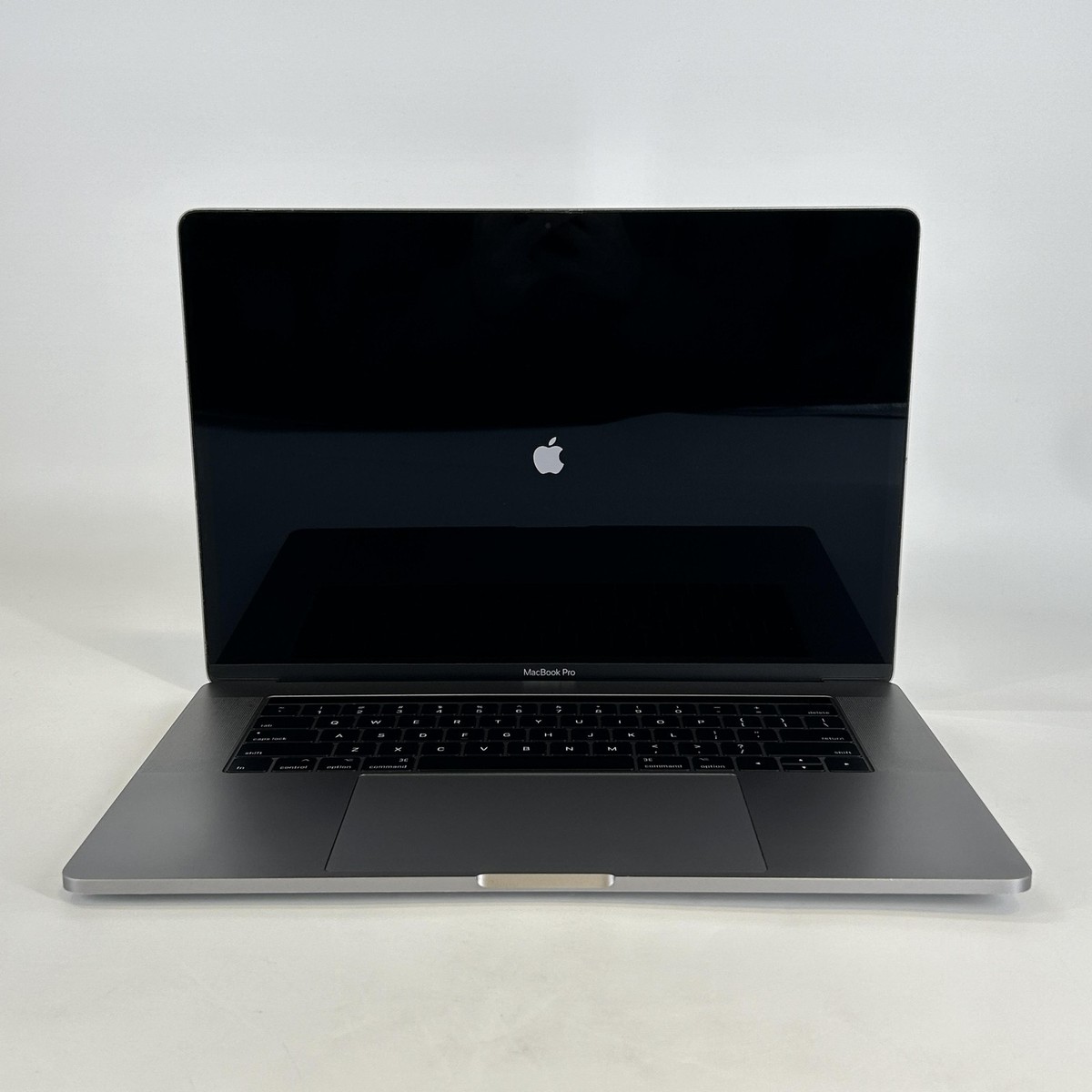 MacBook Pro 15 Touch Bar Gray 2017 2.9 GHz i7 16GB 512GB SSD