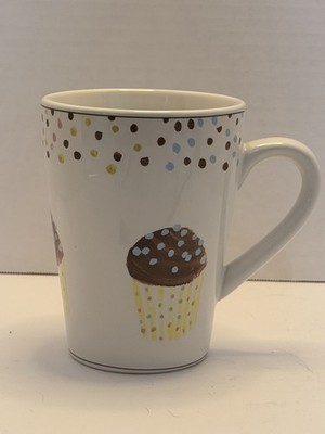 Oneida Cupcakes Stoneware Coffee Mug Polka Dot Microwave & Dishwasher Safe